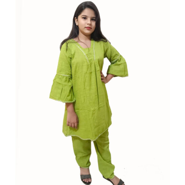 Girls co-ord set with pants